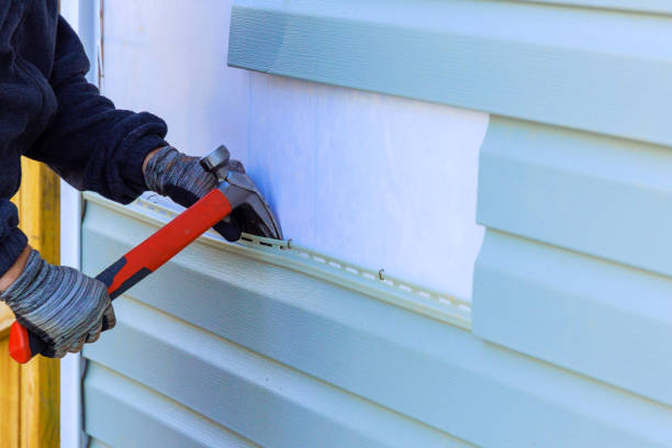 Reliable Vinyl Siding contractor in Plano, IL by Squared Siding
